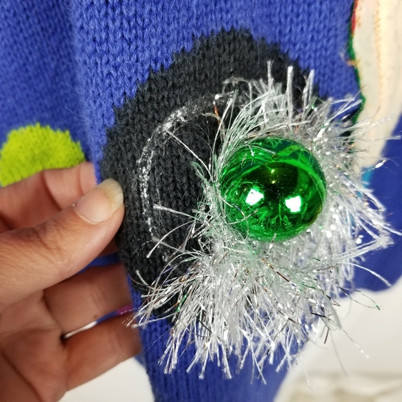 Ugly Christmas Sweater - Picture 4 of 10